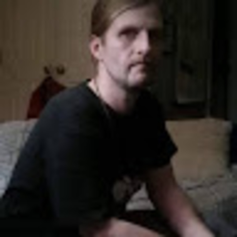 Meet your Posher, Elias